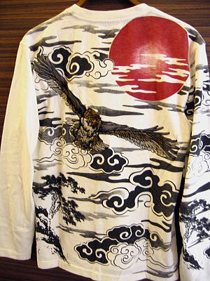 和柄長袖Tシャツ 飛翔梟(フクロウ)
